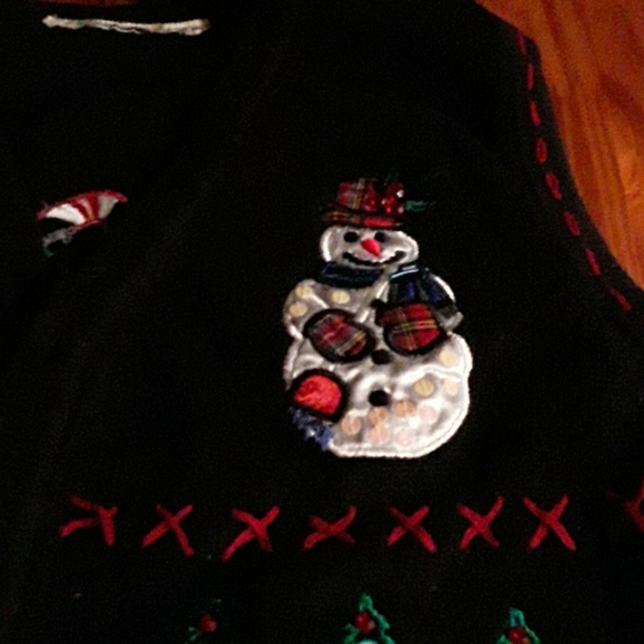 CHRISTMAS  SWEATER  VEST--  WOMENS  2XL ?? - Picture 5 of 8